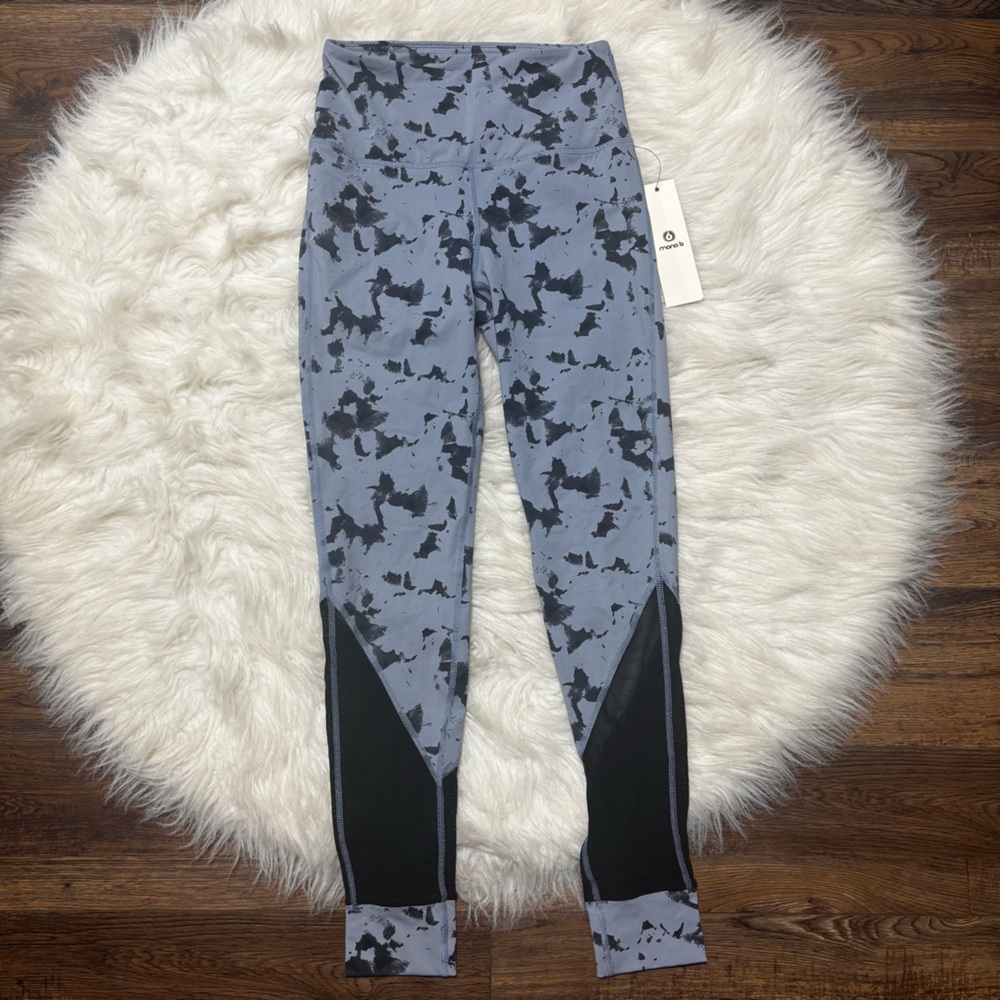NWT Mono B Gray and Black Marbled Leggings size Small